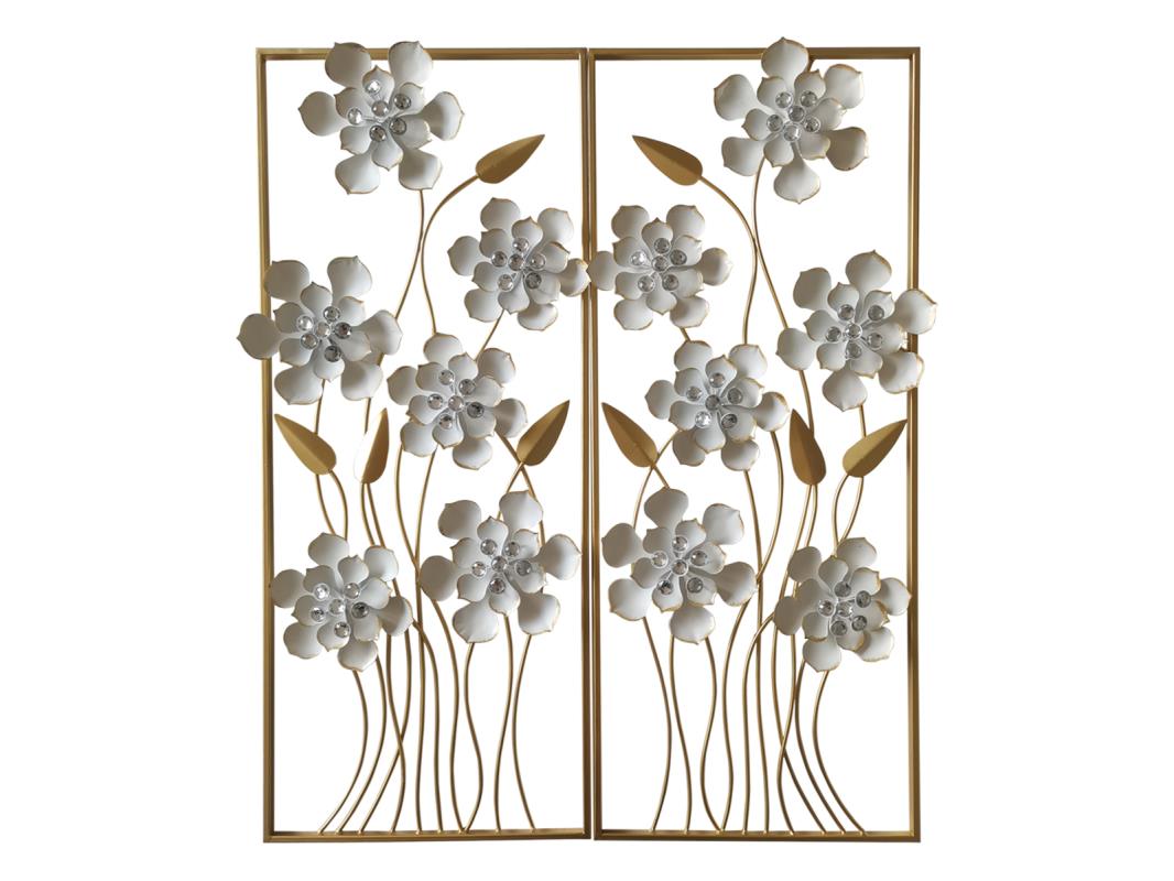76x31cm White & Gold Metal Flower Frame Wall Art (includes 1 frame in the photo only)